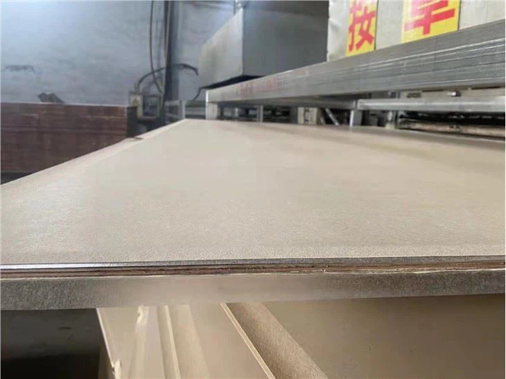 9mm Moisture Mdf Plain Mdf