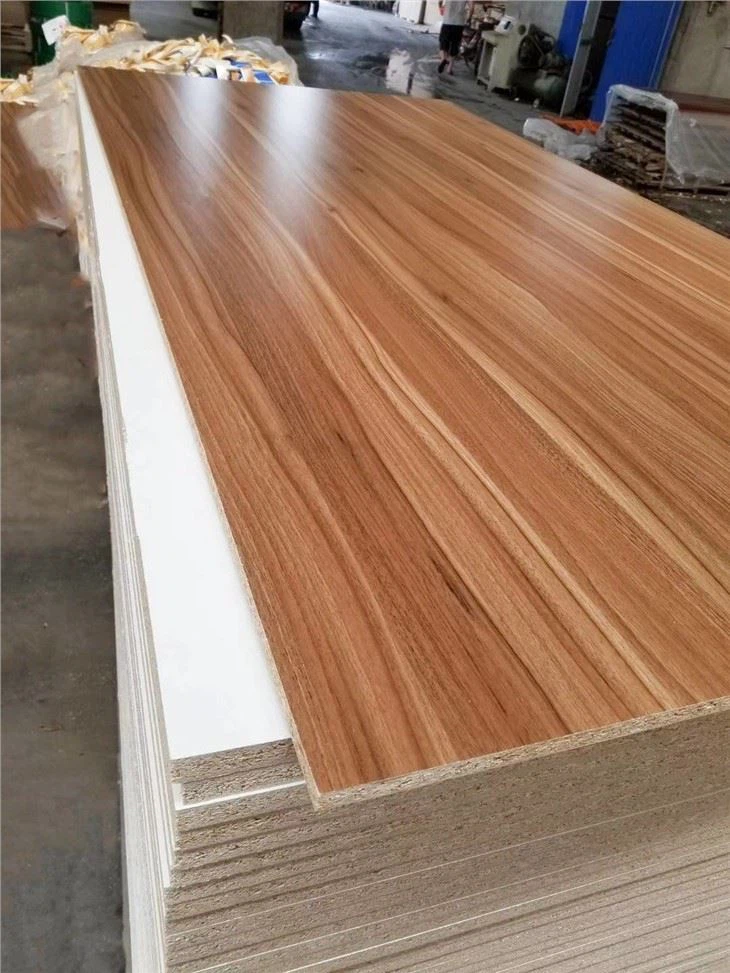 FSC वाटरप्रूफ फाइबर शीट वुड वेनेर मेलामाइन बिल्डिंग के लिए प्लाइवुड शीट 18mm जैस प्लाइवुड का सामना करना पड़ा: