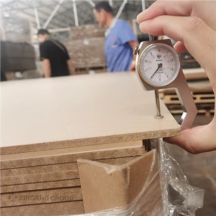 यूएस/कनाडा के लिए उच्च गुणवत्ता, मध्यम घनत्व फाइबरबोर्ड